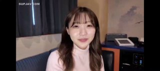 新来的小美女，这奶子和纹身还有小嫩逼真是绝了，完美身材清纯可人，口交大鸡巴床上黑丝激情上位，呻吟可射第01集